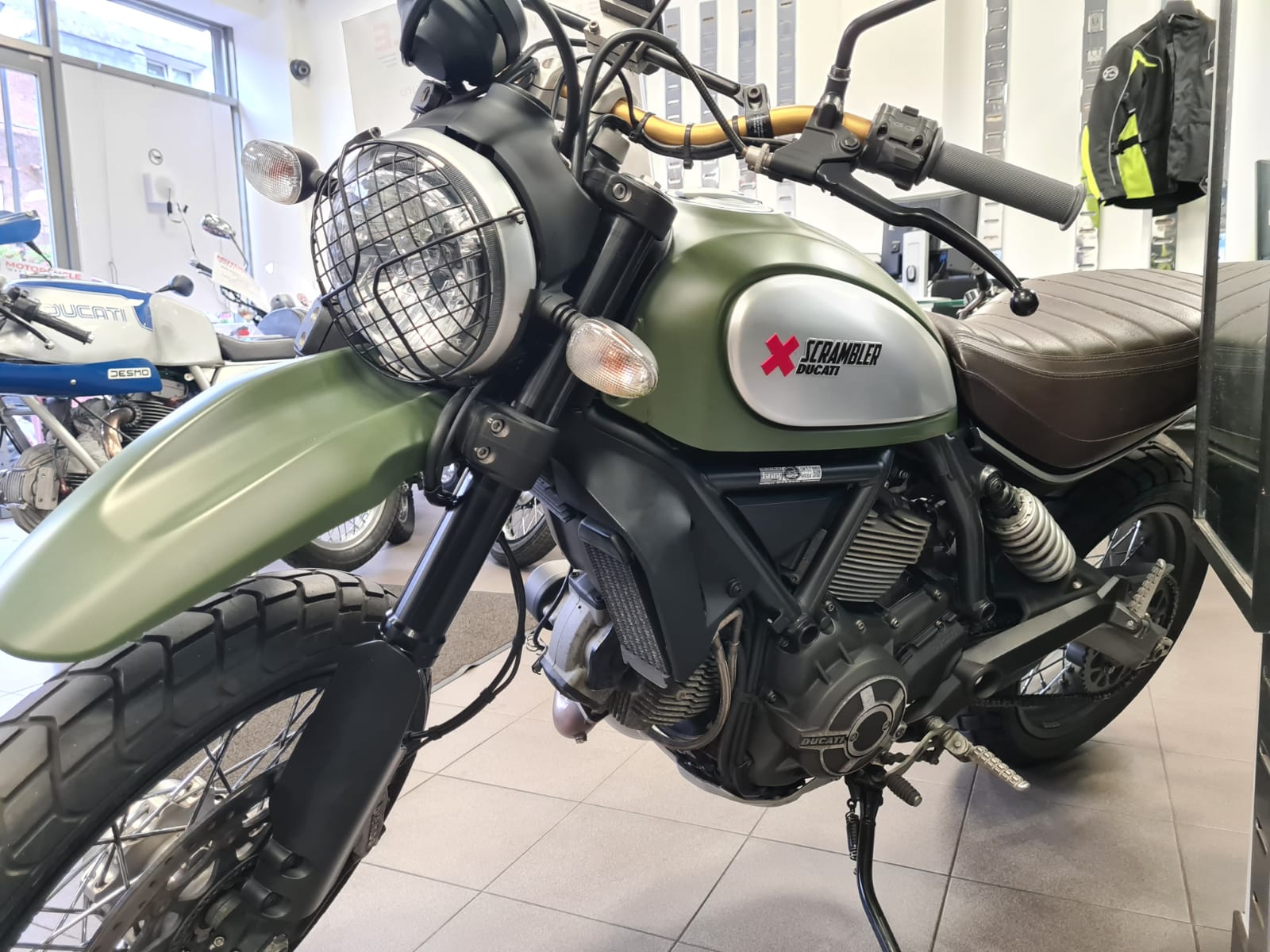 [DUCATI SCRAMBLER URBAN ENDURO]